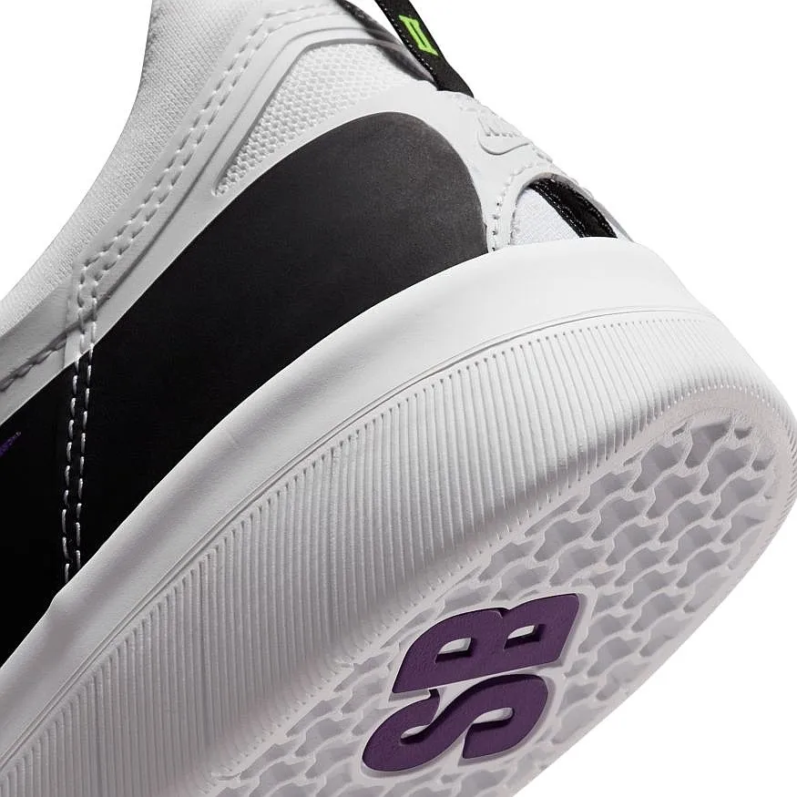 chaussures Nike SB Nyjah Free 2 - Black/Wild Berry/White/Lilac
