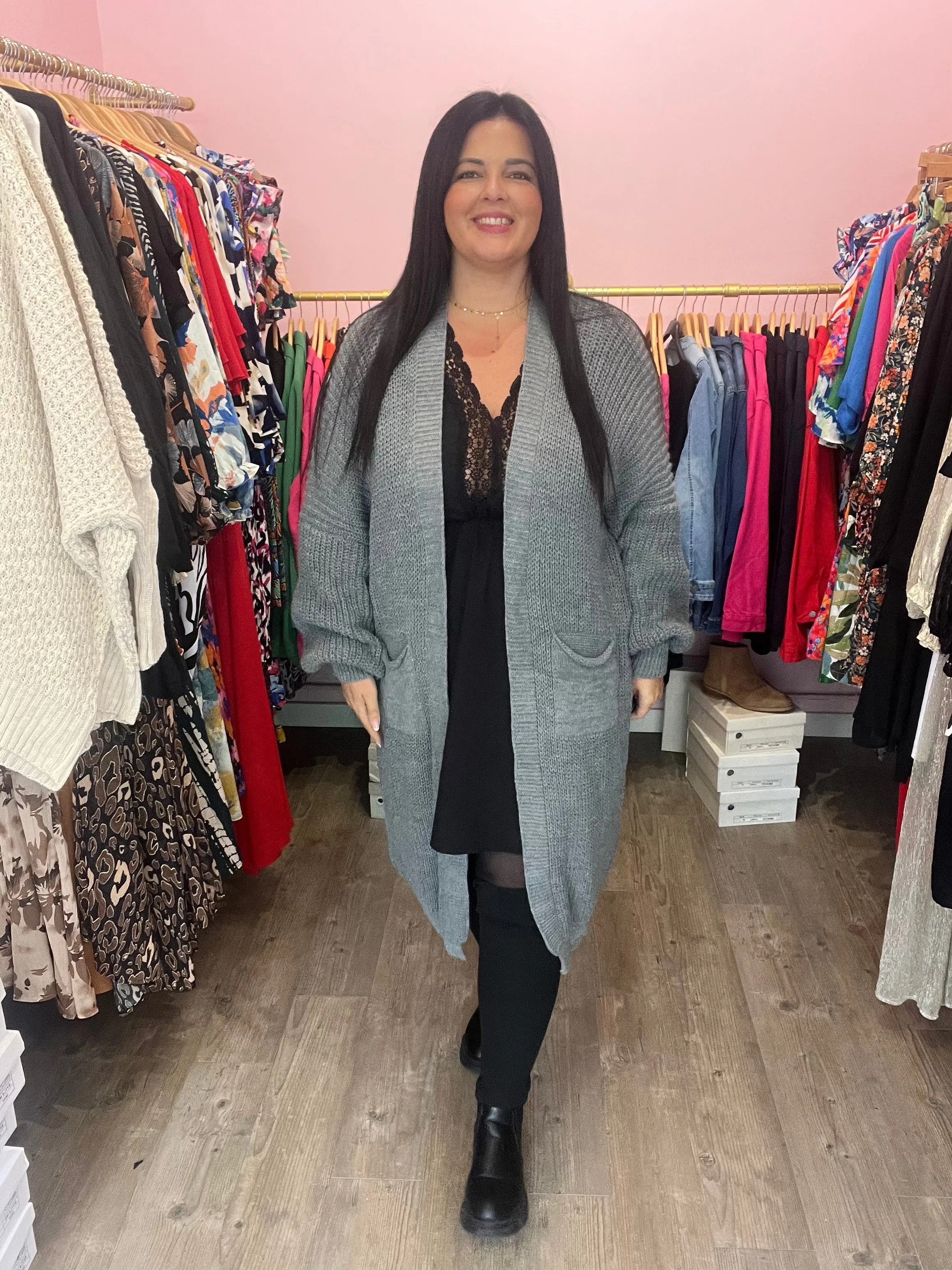 Gilet long gris ouvert en maille cotelée