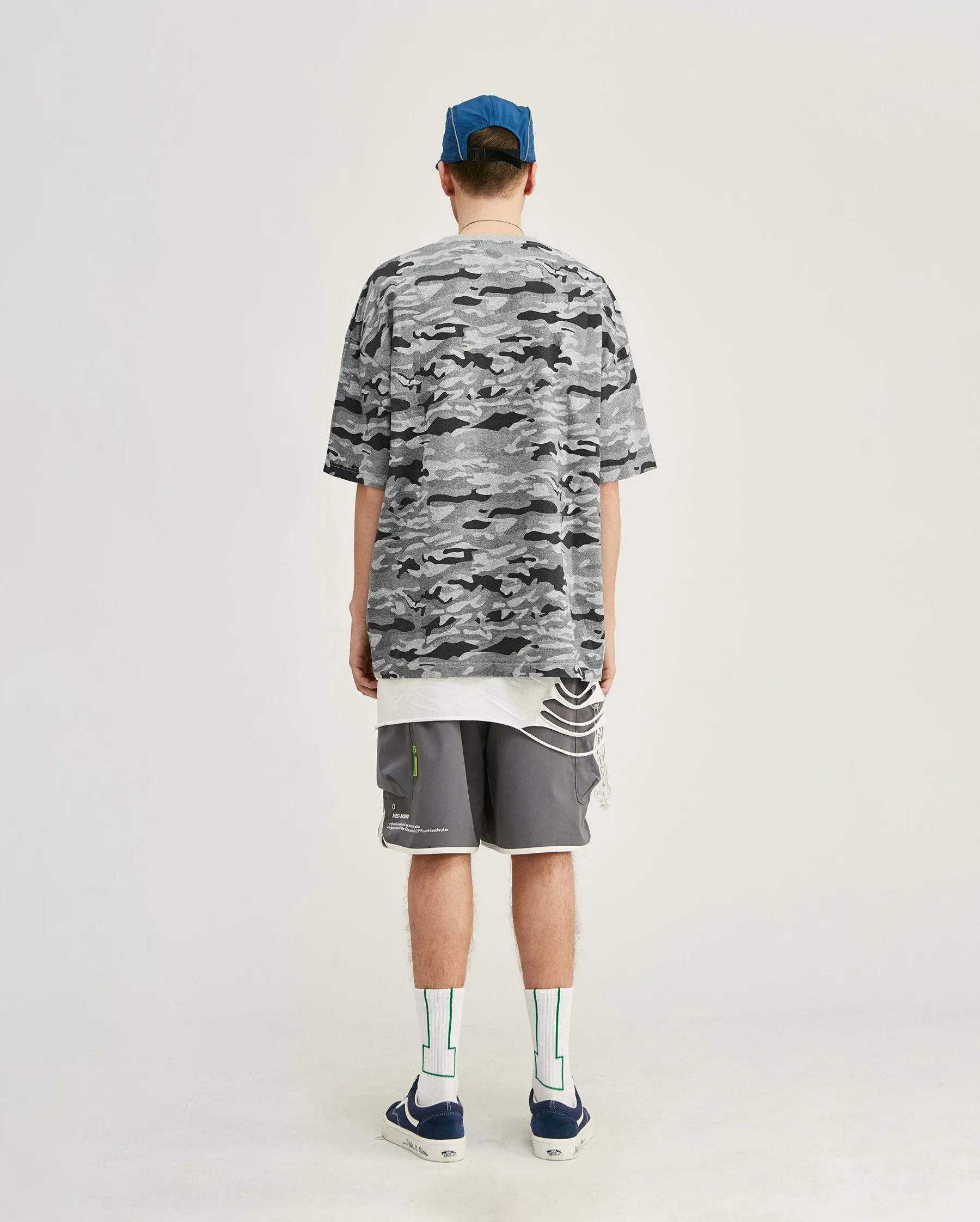 T-shirt Streetwear  à effet camouflage - Gris